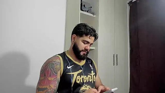 Snapshot of _Coddygold_ chatting on 10-08-25, 12:41  Coddygold  online show from 10-08-25, 12:41