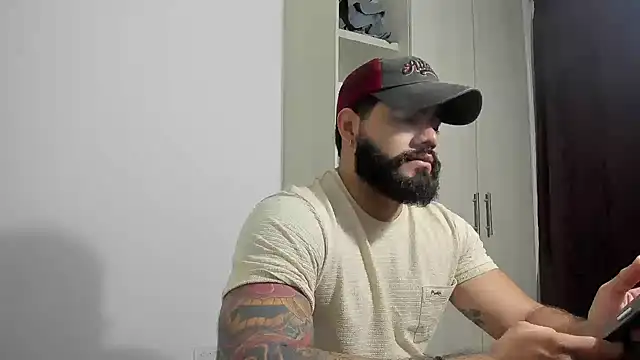 Snapshot of _Coddygold_ chatting on 10-18-25, 10:49  Coddygold  online show from 10-18-25, 10:49