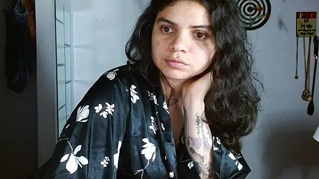 Nikkykora15 online show from 05-08-26, 01:22