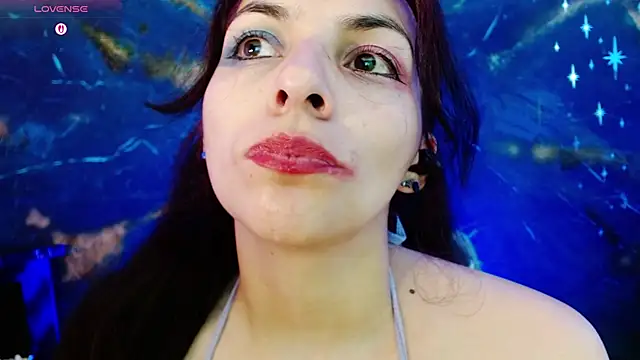 Snapshot of julieth_sex1 chatting on 05-22-26, 08:42 julieth sex1 online show from 05-22-26, 08:42