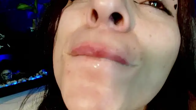 Snapshot of julieth_sex1 chatting on 07-05-26, 09:49 julieth sex1 online show from 07-05-26, 09:49