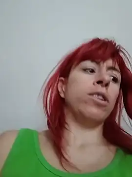 Snapshot of Annarella_Pika chatting on 06-03-26, 01:03 Annarella Pika online show from 06-03-26, 01:03