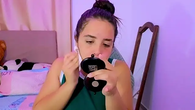  alicia z online show from 02-18-26, 05:03