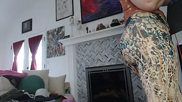 AuroraWillows online show from 03-18-25, 08:48