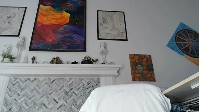 AuroraWillows online show from 07-22-26, 10:12