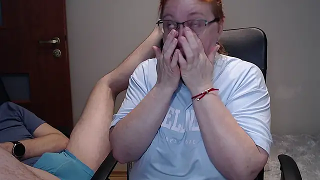 JoannaAndNeighbour online show from 01-30-25, 07:39