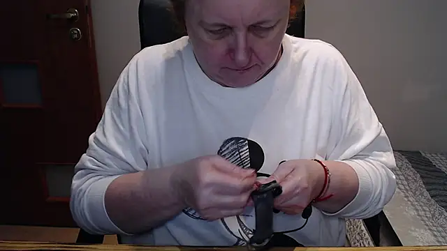 JoannaAndNeighbour online show from 02-15-25, 12:22