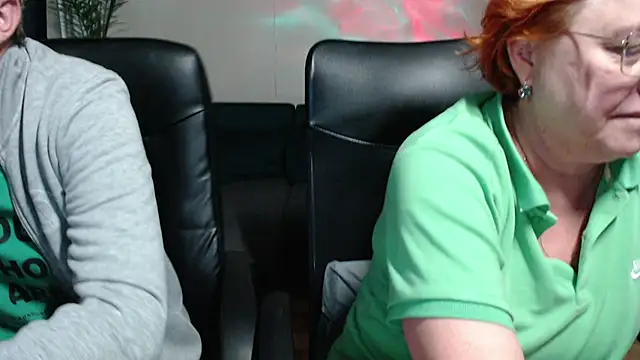 JoannaAndNeighbour online show from 10-14-25, 07:53