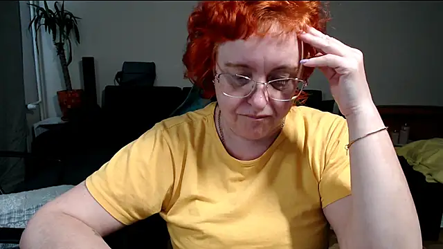 JoannaAndNeighbour online show from 03-25-26, 07:47