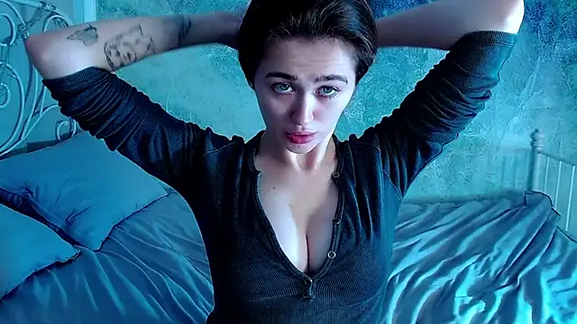 millllina online show from 10-30-25, 12:56