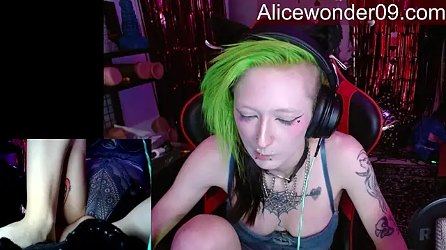 alicewonder09 online show from 01-09-26, 04:48
