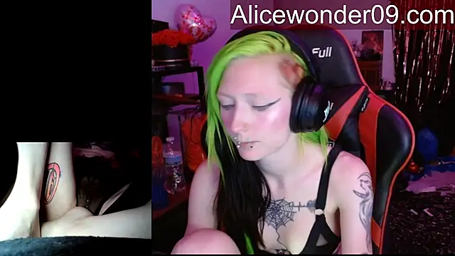 alicewonder09 online show from 02-23-26, 03:59