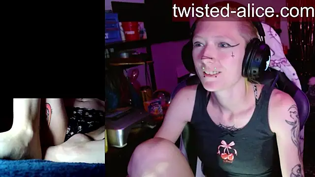 alicewonder09 online show from 05-24-26, 03:11