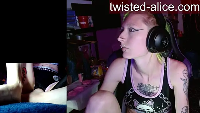 alicewonder09 online show from 05-29-26, 03:15