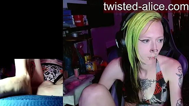 alicewonder09 online show from 06-04-26, 03:01