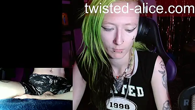 alicewonder09 online show from 07-15-26, 03:34