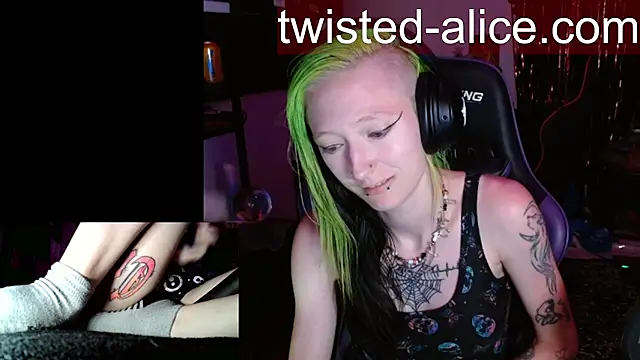 alicewonder09 online show from 07-19-26, 02:59