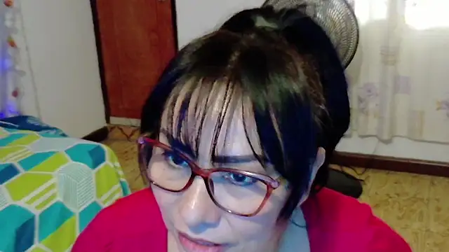 hottplay online show from 12-21-24, 04:36