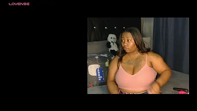 caramelbooty69 online show from 11-13-25, 06:51