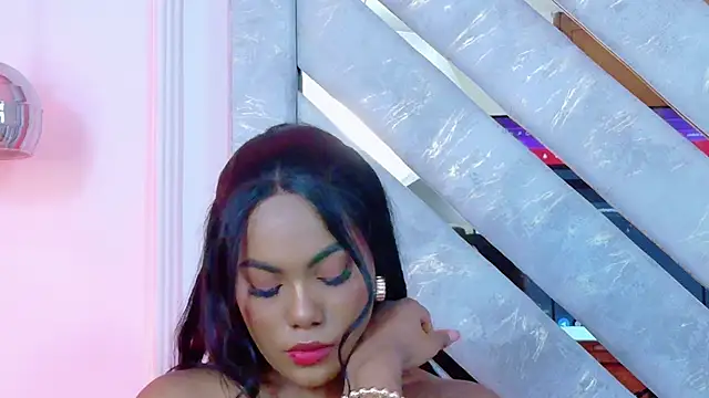 Sara Boom online show from 12-03-25, 02:48