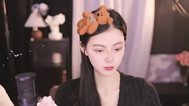 Snapshot of Ocean--Lili chatting on 01-22-25, 02:14 Ocean--Lili online show from 01-22-25, 02:14