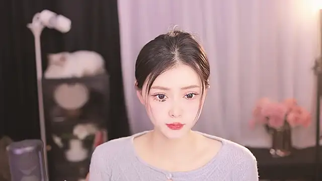 Snapshot of Ocean--Lili chatting on 02-27-25, 02:10 Ocean--Lili online show from 02-27-25, 02:10