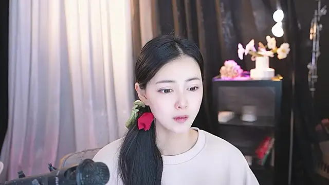 Snapshot of Ocean--Lili chatting on 03-22-25, 02:03 Ocean--Lili online show from 03-22-25, 02:03