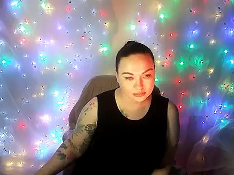 Victoria Marks online show from 06-27-26, 10:26