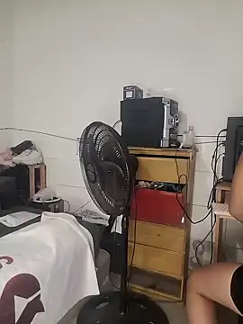 ZaraHoney online show from 01-23-25, 01:51