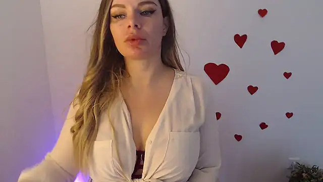 Snapshot of Selina-666 chatting on 02-23-25, 09:33 Selina-666 online show from 02-23-25, 09:33