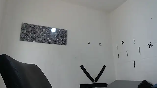 stripnolimits online show from 03-06-25, 08:16