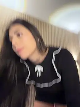 Sarasanders 4 online show from 03-28-26, 04:23