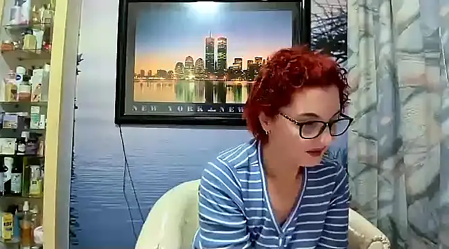 Snapshot of Mature4you44 chatting on 01-22-25, 10:50 Mature4you44 online show from 01-22-25, 10:50