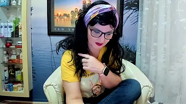 Snapshot of Mature4you44 chatting on 02-21-25, 09:24 Mature4you44 online show from 02-21-25, 09:24