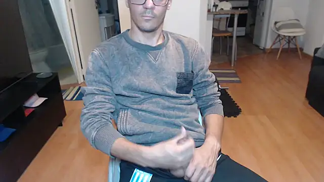 guachin hunk online show from 06-29-26, 05:57
