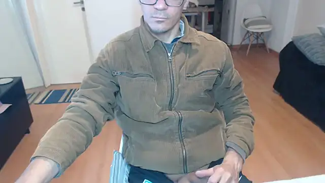 guachin hunk online show from 07-05-26, 04:19