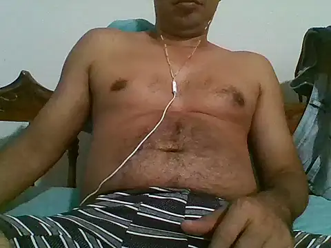 Snapshot of bbccol1 chatting on 01-04-25, 03:50 bbccol1 online show from 01-04-25, 03:50