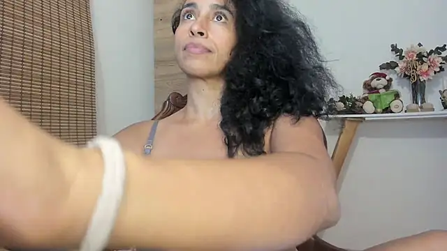 ThaliaGomex online show from 12-10-24, 09:43