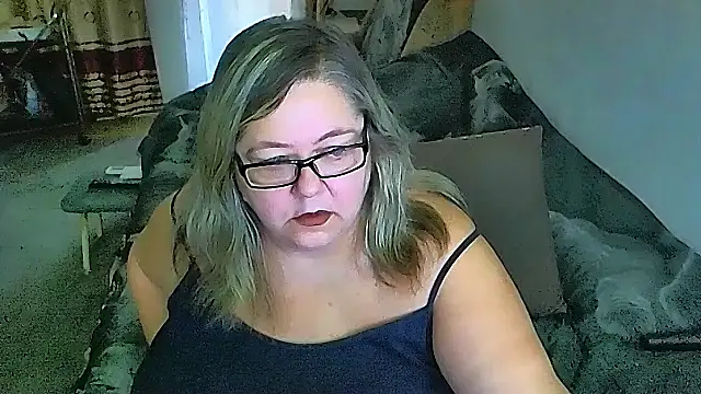 sex2 online show from 11-20-25, 04:01