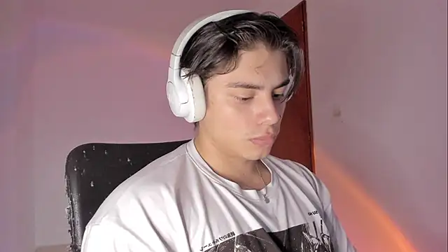 Giordano Russo online show from 03-27-26, 05:23