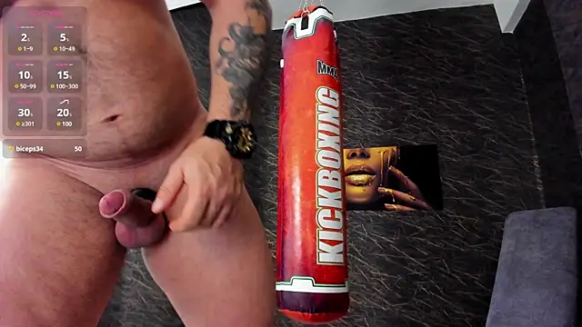 alexhunk09 online show from 12-14-24, 04:23