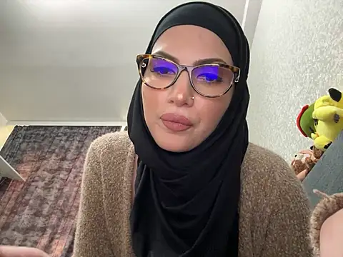 GumusGuray online show from 02-28-25, 12:52