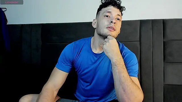 Snapshot of alejandro__2 chatting on 04-28-26, 02:27 alejandro 2 online show from 04-28-26, 02:27