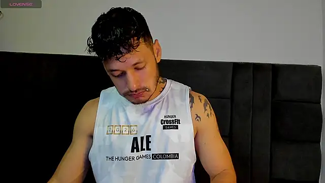 Snapshot of alejandro__2 chatting on 06-02-26, 12:51 alejandro 2 online show from 06-02-26, 12:51