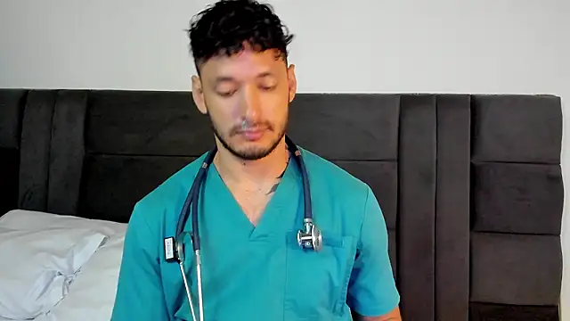 Snapshot of alejandro__2 chatting on 06-15-26, 01:57 alejandro 2 online show from 06-15-26, 01:57