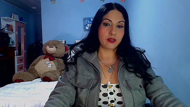 Snapshot of sahtlove1 chatting on 05-05-26, 03:53 sahtlove1 online show from 05-05-26, 03:53