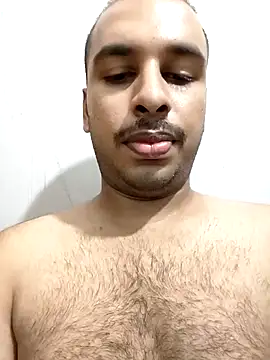 Snapshot of vishnuvinod_india chatting on 01-31-25, 07:18 vishnuvinod india online show from 01-31-25, 07:18