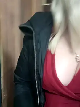 Arina smiles online show from 12-27-24, 03:48