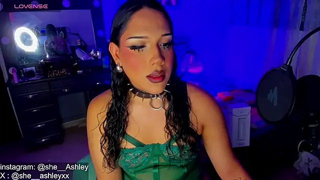 SWEET ALICEXX online show from 10-18-25, 07:03