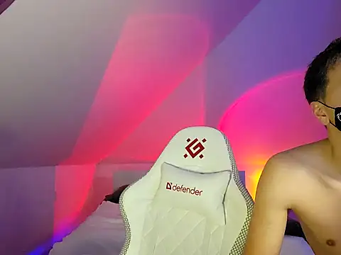 Snapshot of -Yummybabes- chatting on 12-03-24, 04:39 -Yummybabes- online show from 12-03-24, 04:39